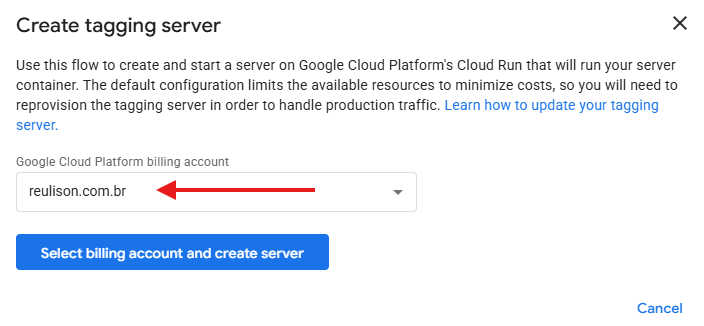 Etapa de provisionamento do tagging server no Google Cloud Run via GTM. O usuário deve vincular uma conta de faturamento do GCP para criar a infraestrutura. A configuração inicial utiliza recursos reduzidos para controle de custos, sendo recomendado um upgrade posterior para ambientes de produção com maior volume de tráfego.