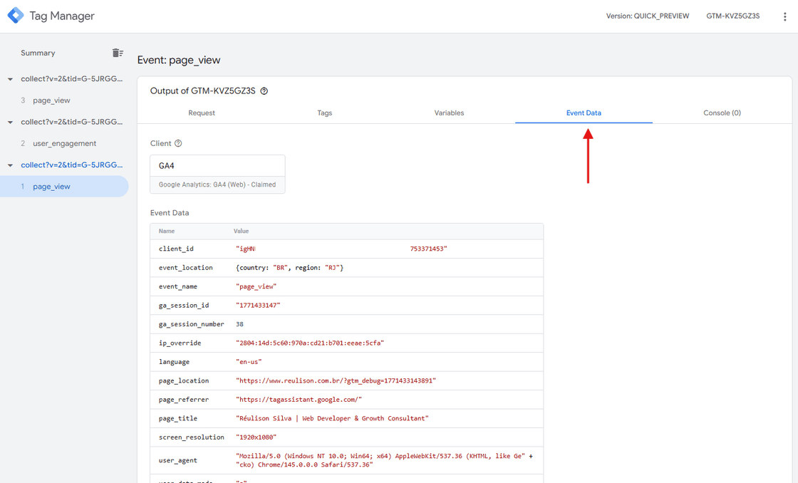 Inspeção detalhada dos dados do evento 'page_view' no modo preview do container server-side. A aba 'Event Data' exibe todas as variáveis associadas ao evento, incluindo identificadores de cliente, informações de geolocalização, detalhes da página e do dispositivo. Esta visualização é essencial para validar se os dados corretos estão sendo capturados e enviados para o servidor de tagging.
