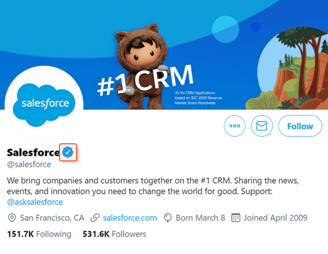 Página oficial da Salesforce no X (antigo Twitter), destacando sua posição como o CRM #1 mundial segundo a IDC em 2019. Inclui descrição da empresa, dados de seguidores e link para suporte.